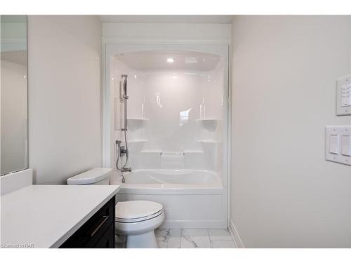 Lot 6 Anchor Road, Thorold, ON - Indoor Photo Showing Bathroom