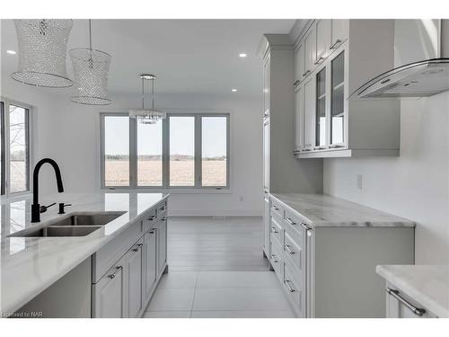 Lot 7 Anchor Road, Allanburg, ON - Indoor Photo Showing Kitchen With Double Sink With Upgraded Kitchen