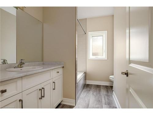 Lot 8 Anchor Road, Thorold, ON - Indoor Photo Showing Bathroom
