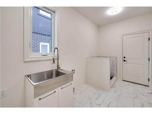 Lot 9 Anchor Road, Thorold, ON - Indoor Photo Showing Kitchen