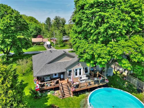 35 Summerlea Avenue, Welland, ON - Outdoor With Above Ground Pool