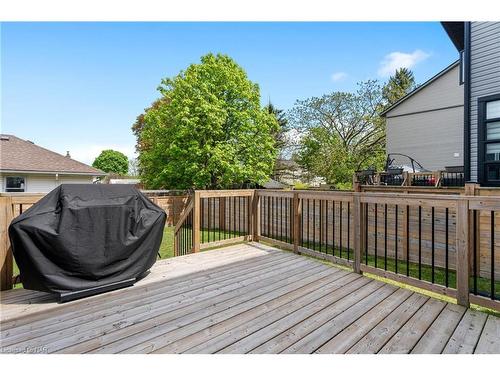 10 Leeson Street, St. Catharines, ON - Outdoor With Deck Patio Veranda With Exterior