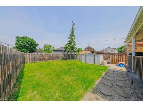 9 Beard Place, St. Catharines, ON - Outdoor With Backyard