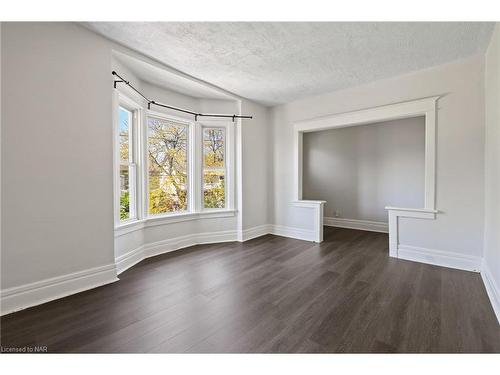 78 Chaplin Avenue, St. Catharines, ON - Indoor Photo Showing Other Room