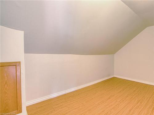 11 Hazel Street, St. Catharines, ON - Indoor Photo Showing Other Room