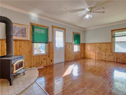 11 Hazel Street, St. Catharines, ON - Indoor Photo Showing Other Room