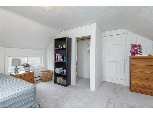 32436 Bell Road, Wainfleet, ON - Indoor Photo Showing Bedroom