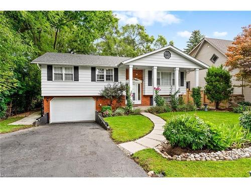 225 Anne Street, Niagara-On-The-Lake, ON - Outdoor With Deck Patio Veranda With Facade