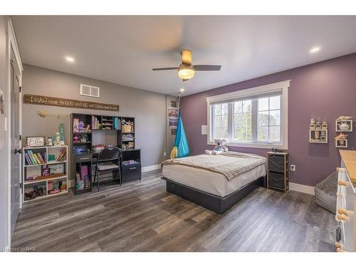 53214 Winger Road, Wainfleet, ON - Indoor Photo Showing Bedroom