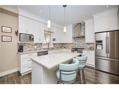 3 Pierport Common, St. Catharines, ON - Indoor Photo Showing Kitchen With Stainless Steel Kitchen With Upgraded Kitchen