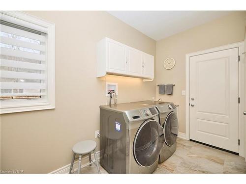 3 Pierport Common, St. Catharines, ON - Indoor Photo Showing Laundry Room