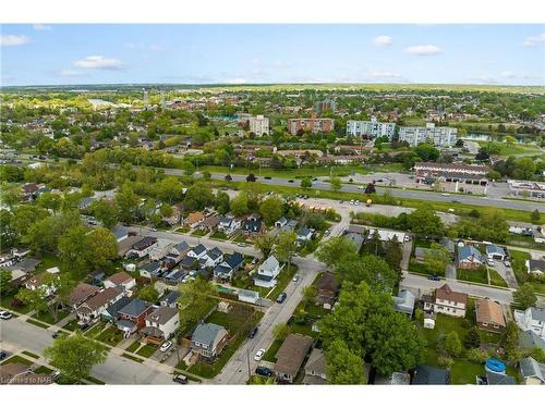 123 Wilton Avenue, Welland, ON - Outdoor With View
