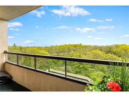 506-3 Towering Heights Boulevard, St. Catharines, ON - Outdoor With Balcony With View