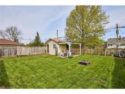 66 Rose Avenue, Thorold, ON - Outdoor With Deck Patio Veranda With Backyard