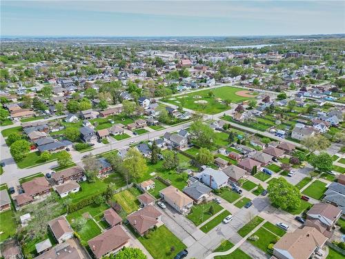 66 Rose Avenue, Thorold, ON - Outdoor With View