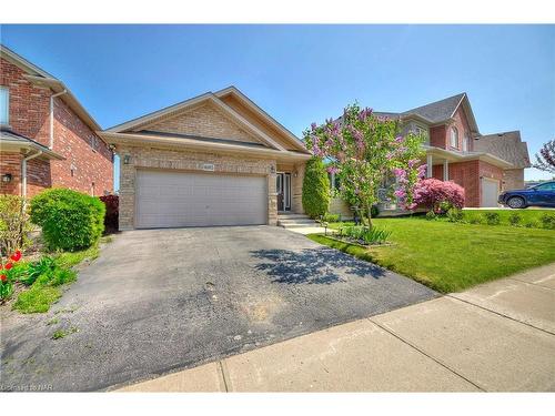 4085 Highland Park Drive, Lincoln, ON - Outdoor With Facade