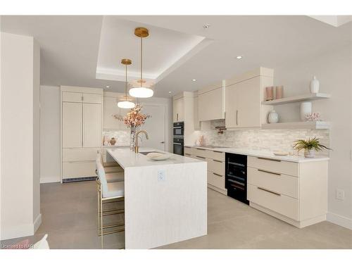 201-3823 Terrace Lane, Crystal Beach, ON - Indoor Photo Showing Kitchen With Upgraded Kitchen