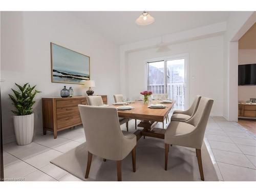 29 Huntsworth Avenue, Thorold, ON - Indoor Photo Showing Dining Room