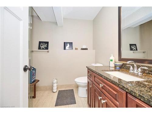 3660 Brunswick Avenue, Ridgeway, ON - Indoor Photo Showing Bathroom