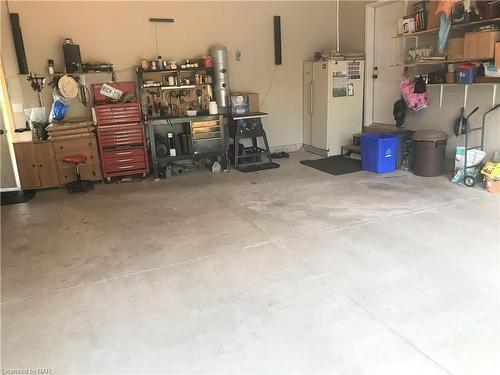 3660 Brunswick Avenue, Ridgeway, ON - Indoor Photo Showing Garage