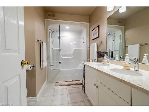 3604 Glen Elgin Drive, Jordan, ON - Indoor Photo Showing Bathroom