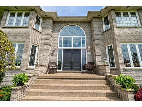 2846 Tammy Drive, Port Colborne, ON - Outdoor With Facade