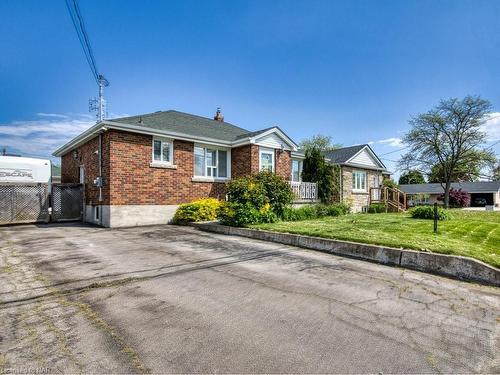 18 Whyte Avenue N, Thorold, ON - Outdoor