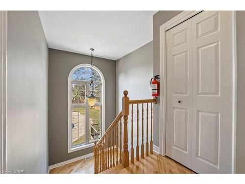375 Mississauga Street, Niagara-On-The-Lake, ON - Indoor Photo Showing Other Room