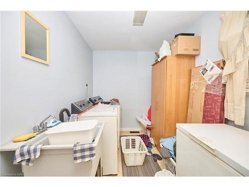 80 Courtwright Street, Fort Erie, ON - Indoor Photo Showing Laundry Room