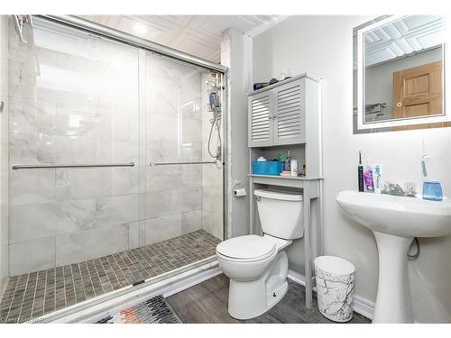 3003 Bethune Avenue, Ridgeway, ON - Indoor Photo Showing Bathroom