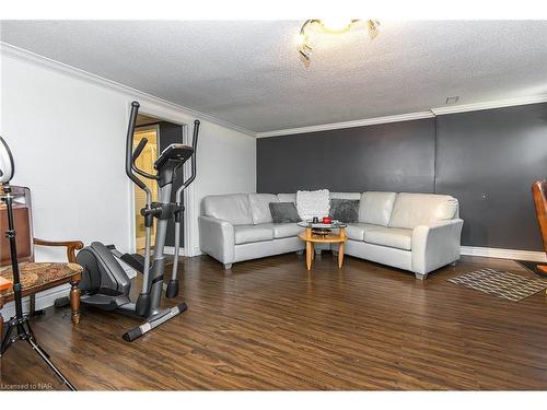 27 Mayfair Drive, Welland, ON - Indoor Photo Showing Gym Room