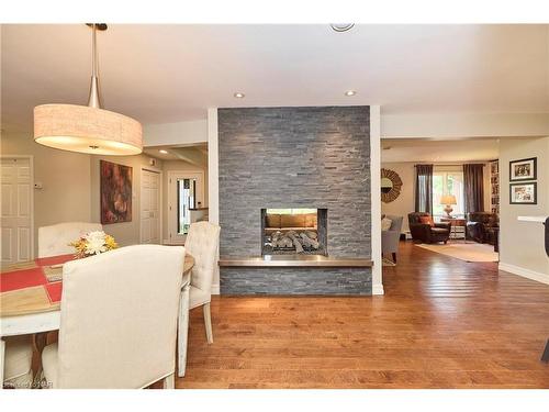 6956 Crescent Road, Niagara Falls, ON - Indoor With Fireplace