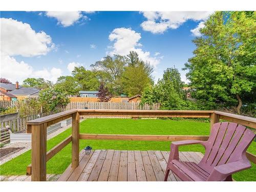 5508 Hillsdale Avenue, Niagara Falls, ON - Outdoor With Deck Patio Veranda With Backyard