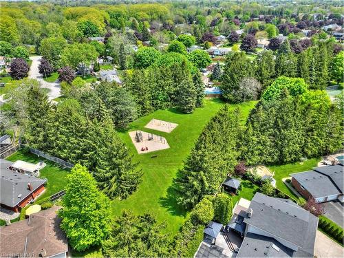 1 Tottenham Court Court, Niagara-On-The-Lake, ON - Outdoor With View