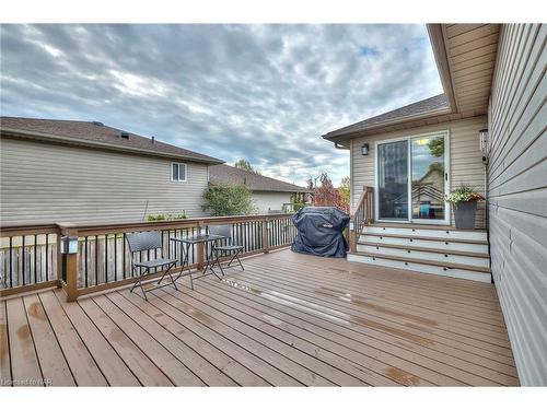 3584 Hill Street, Stevensville, ON - Outdoor With Deck Patio Veranda With Exterior