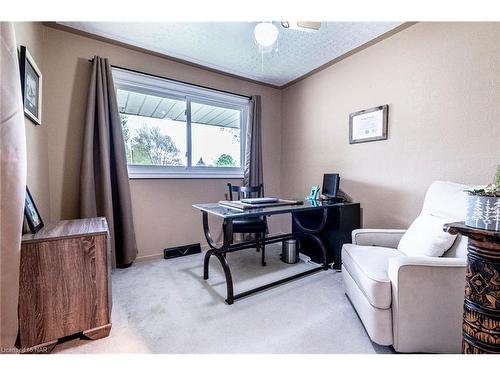 11750 3 Highway, Wainfleet, ON - Indoor Photo Showing Bedroom