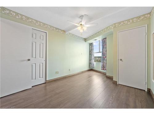 305-7 Gale Crescent, St. Catharines, ON - Indoor Photo Showing Other Room