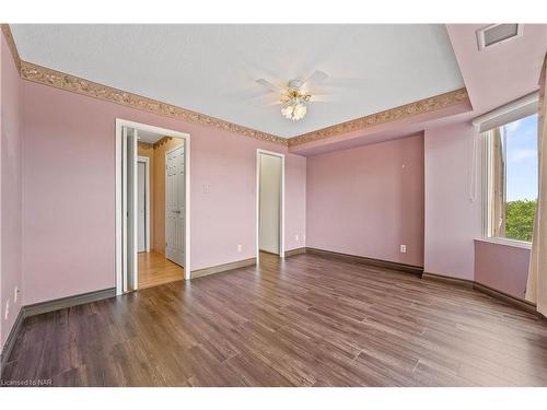 305-7 Gale Crescent, St. Catharines, ON - Indoor Photo Showing Other Room