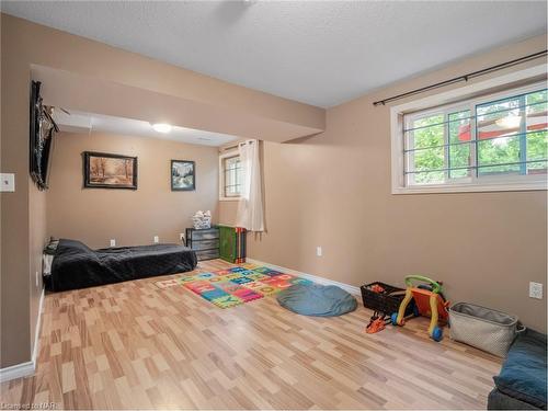 962 Parkdale Avenue, Fort Erie, ON - Indoor