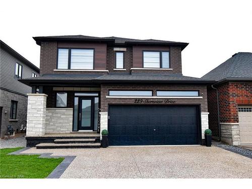 229 Shoreview Drive, Welland, ON - Outdoor With Facade