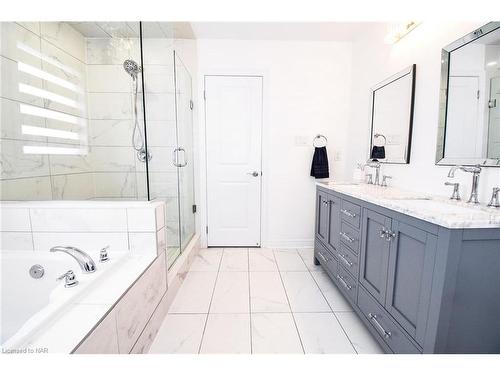 229 Shoreview Drive, Welland, ON - Indoor Photo Showing Bathroom