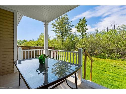 1036 Kerby Street, Fort Erie, ON - Outdoor With Deck Patio Veranda With Exterior