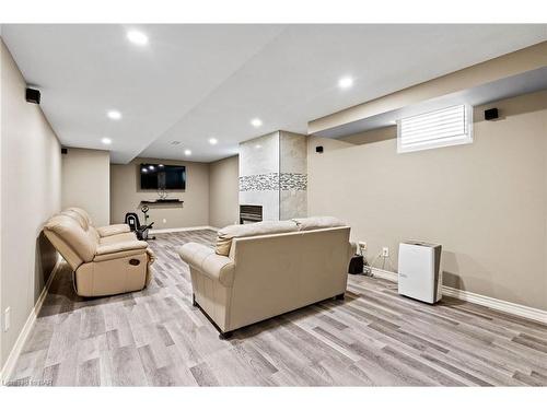 1036 Kerby Street, Fort Erie, ON - Indoor Photo Showing Basement