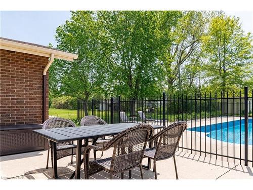2179 Niagara Parkway, Fort Erie, ON - Outdoor With In Ground Pool With Exterior