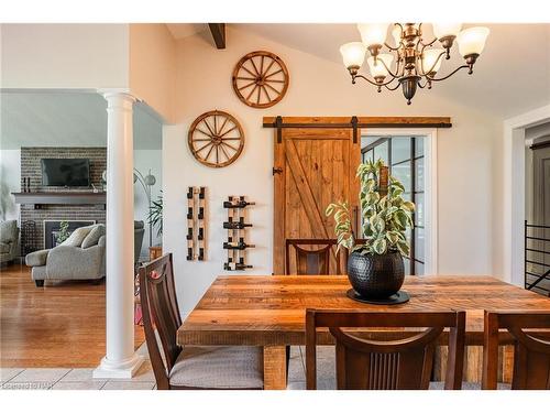 2179 Niagara Parkway, Fort Erie, ON - Indoor Photo Showing Dining Room