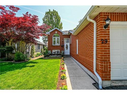 29 Jefferson Court W, Welland, ON - Outdoor