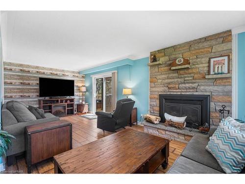 2982 Evadere Avenue, Ridgeway, ON - Indoor Photo Showing Living Room With Fireplace