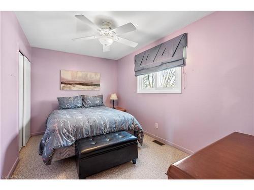 2982 Evadere Avenue, Ridgeway, ON - Indoor Photo Showing Bedroom