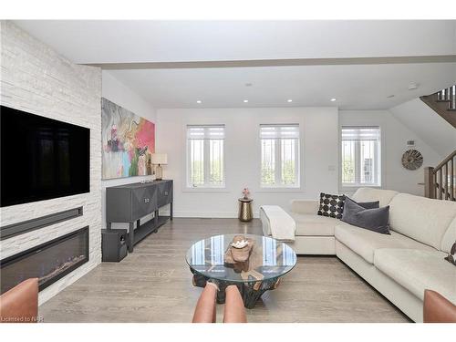 67 Bradley Street, St. Catharines, ON - Indoor Photo Showing Living Room With Fireplace