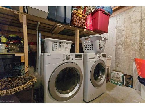 24 Patterson Avenue, Welland, ON - Indoor Photo Showing Laundry Room